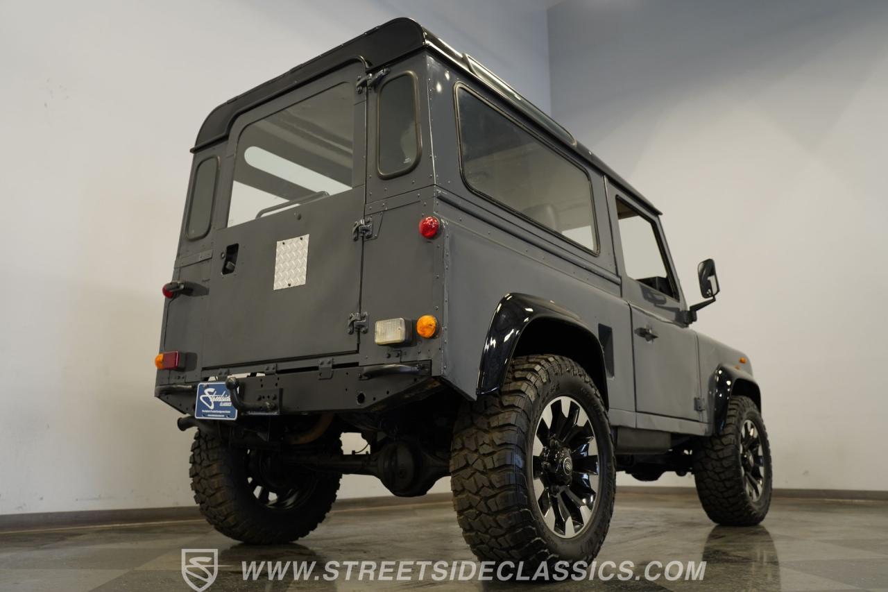 1987 Land Rover Defender  90