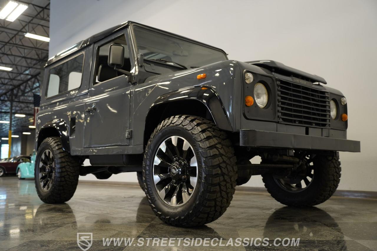 1987 Land Rover Defender  90