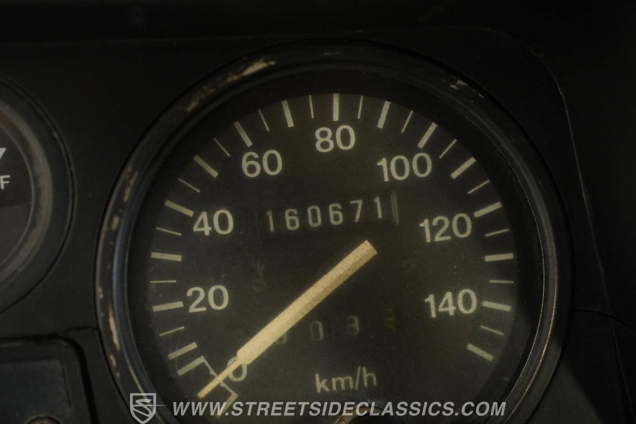 1987 Land Rover Defender  90