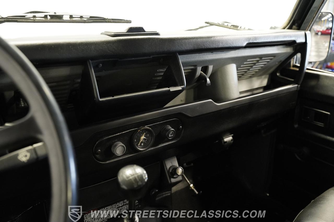 1987 Land Rover Defender  90