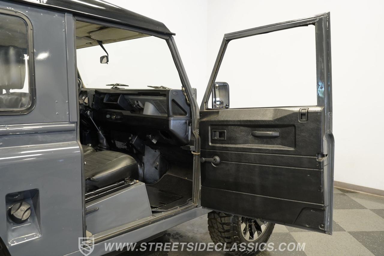 1987 Land Rover Defender  90
