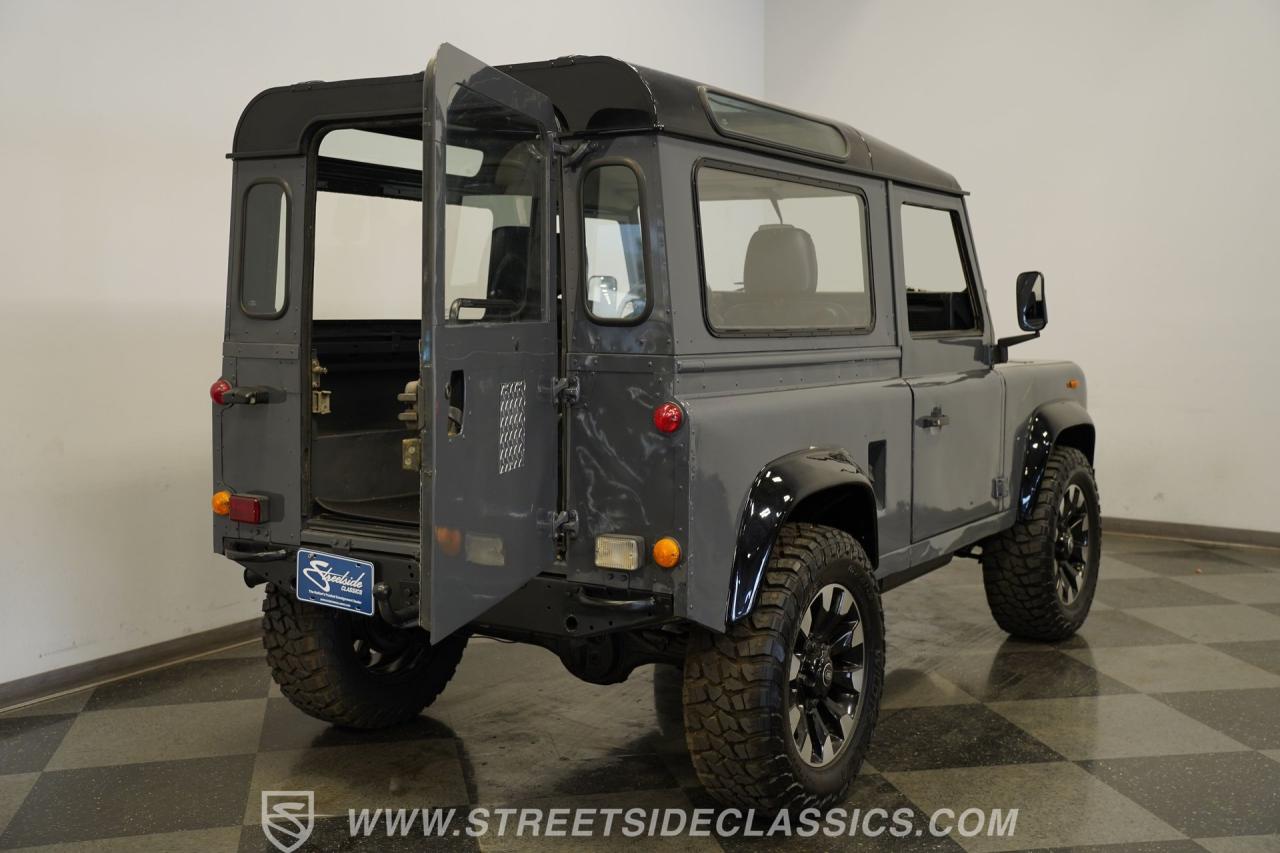 1987 Land Rover Defender  90