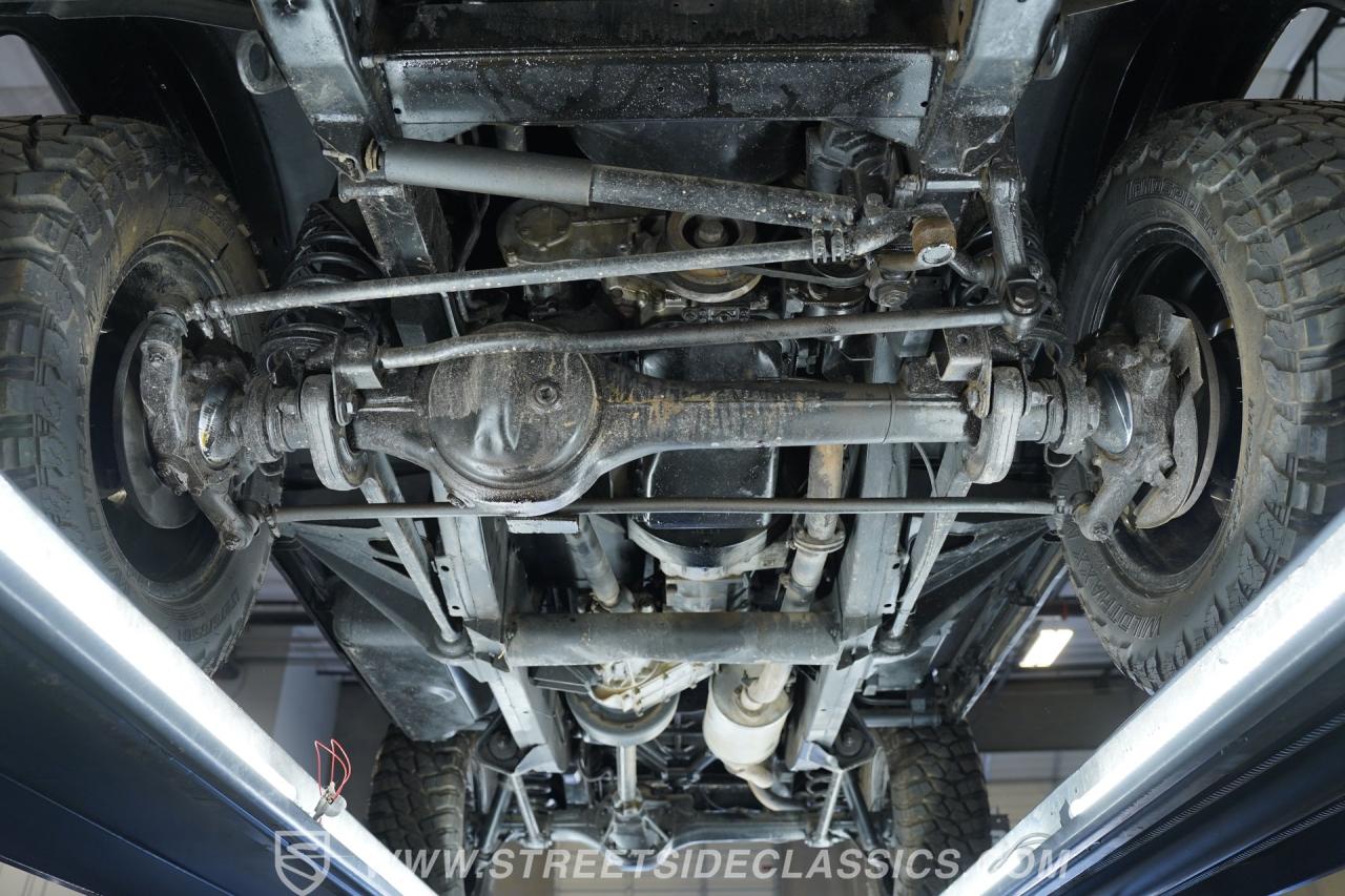 1987 Land Rover Defender  90