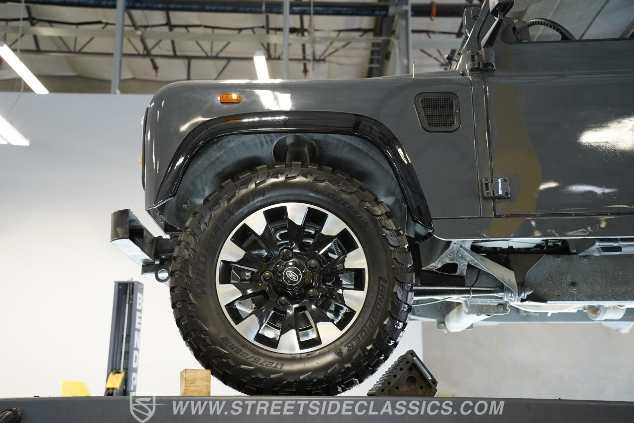 1987 Land Rover Defender  90