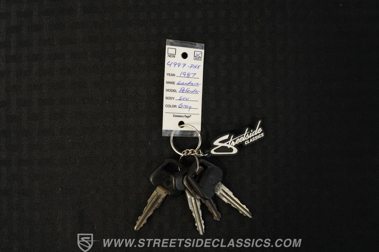 1987 Land Rover Defender  90