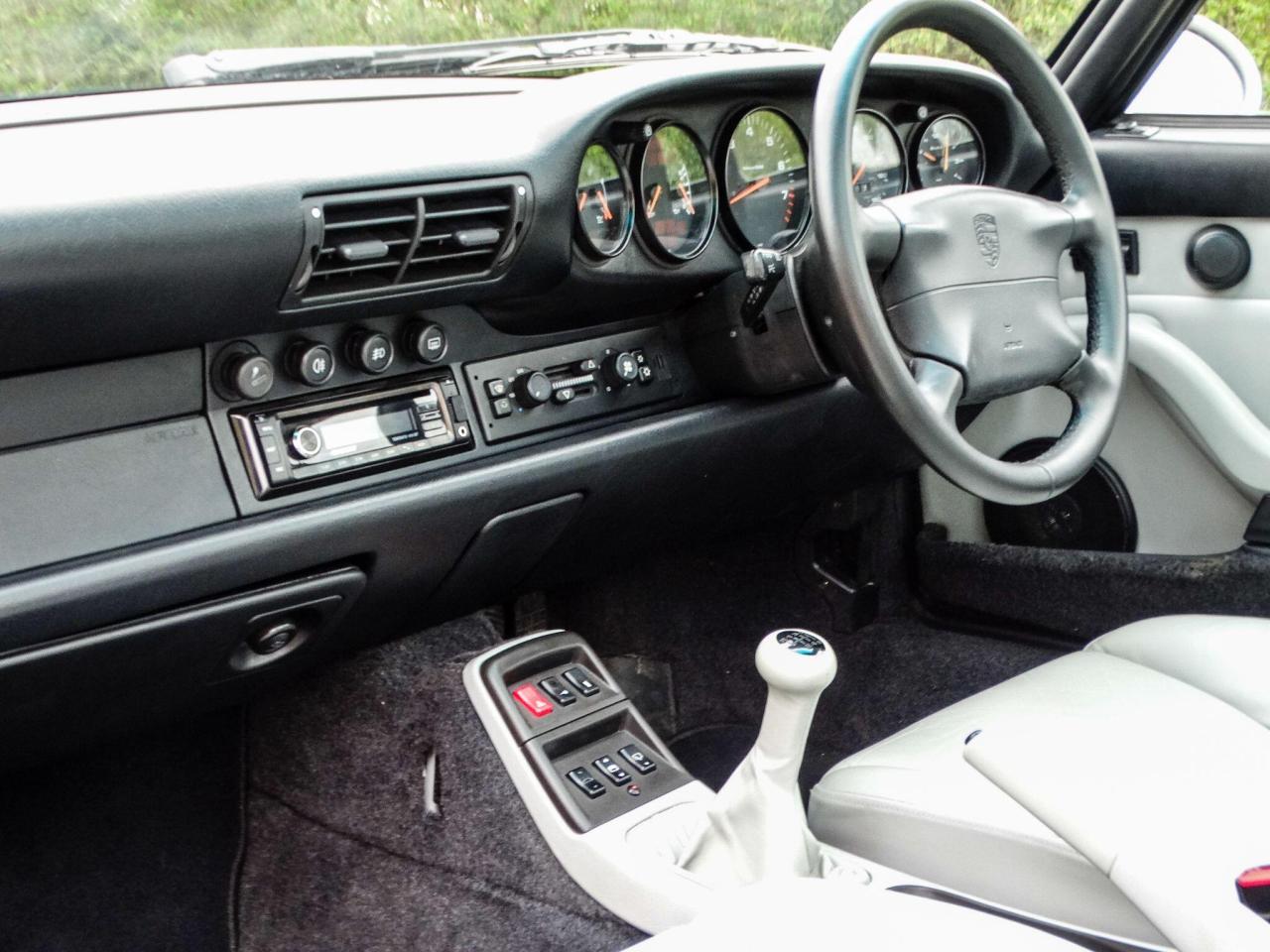 1997 Porsche 3.6 993 Targa 2dr