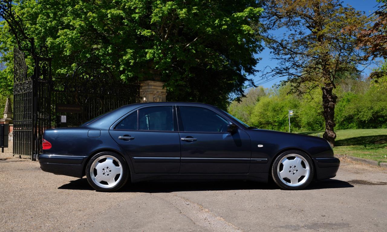 1999 Mercedes - Benz E55 AMG