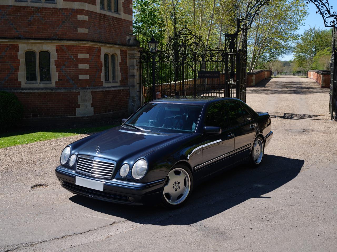 1999 Mercedes - Benz E55 AMG