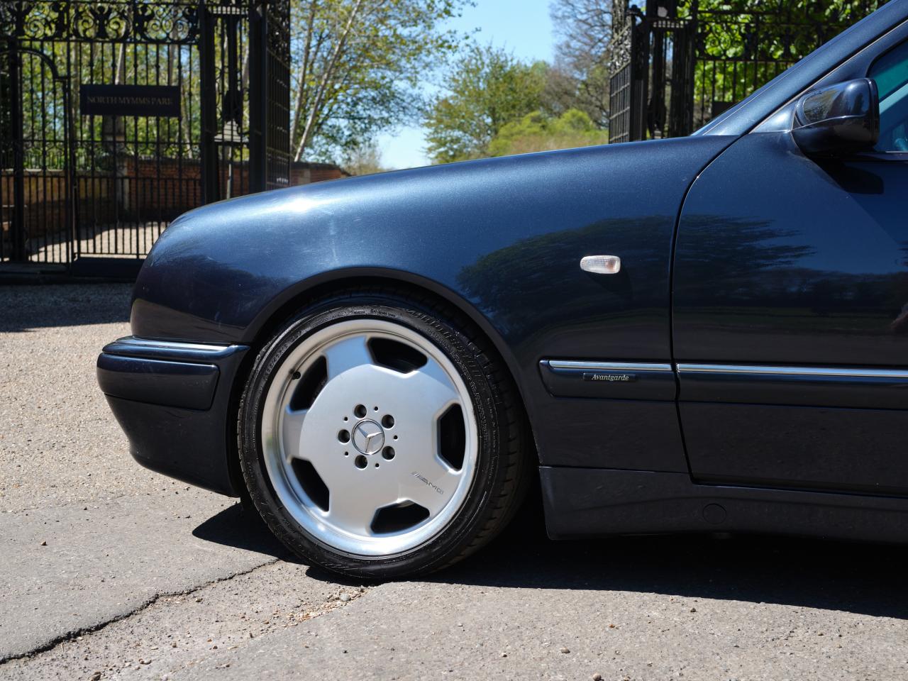 1999 Mercedes - Benz E55 AMG