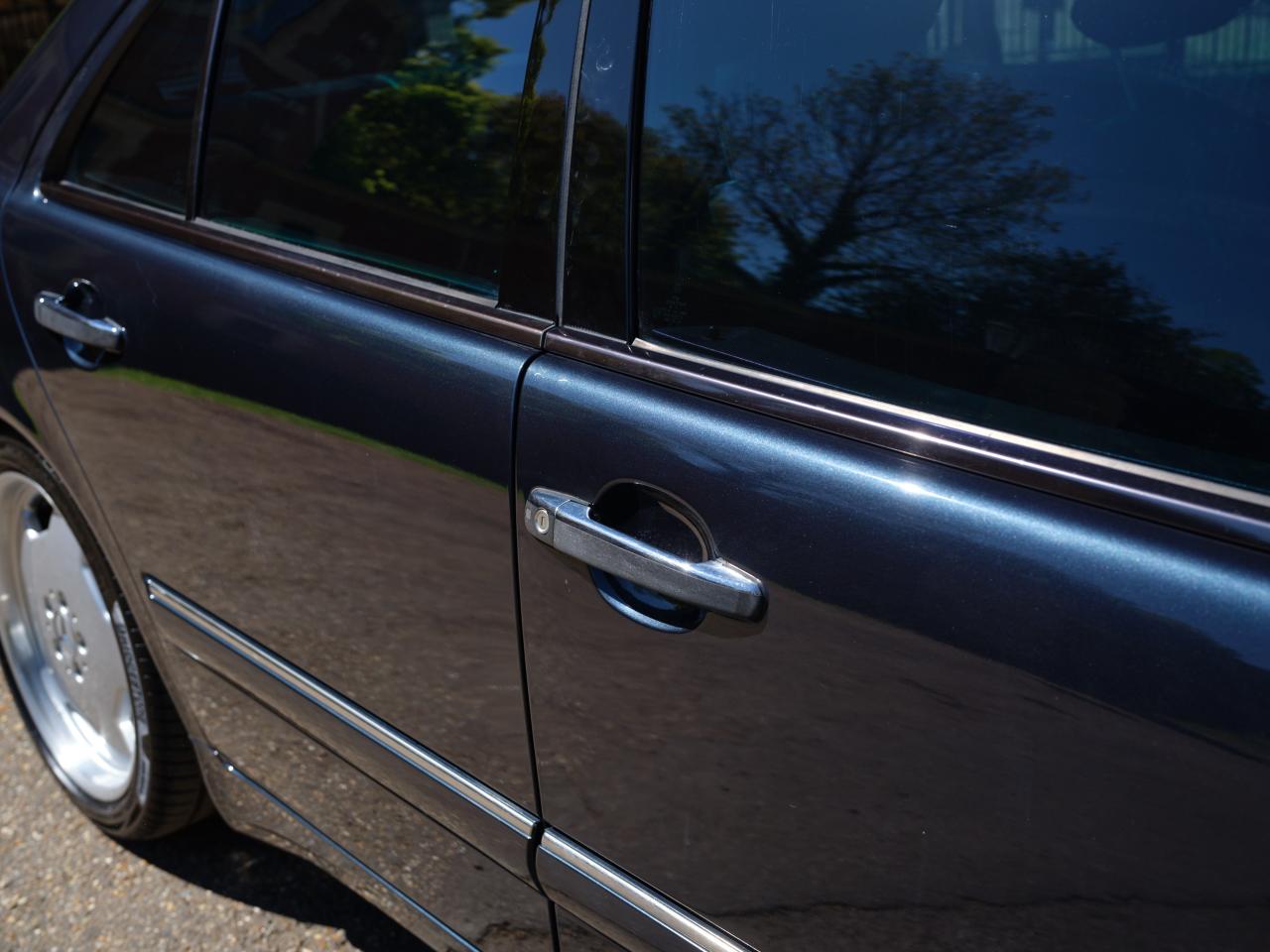 1999 Mercedes - Benz E55 AMG