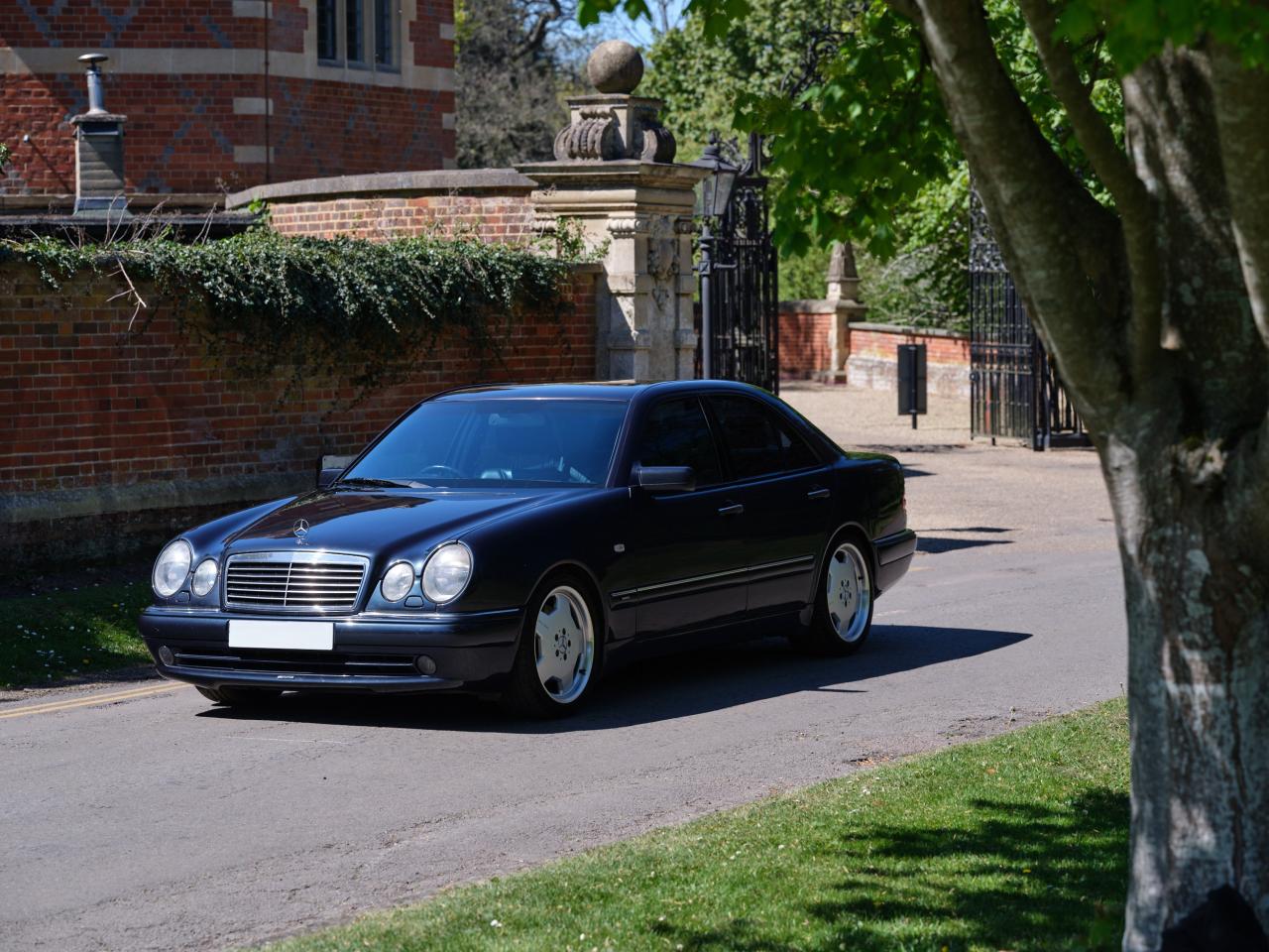 1999 Mercedes - Benz E55 AMG