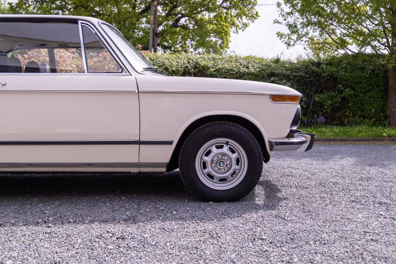 1975 BMW 1802