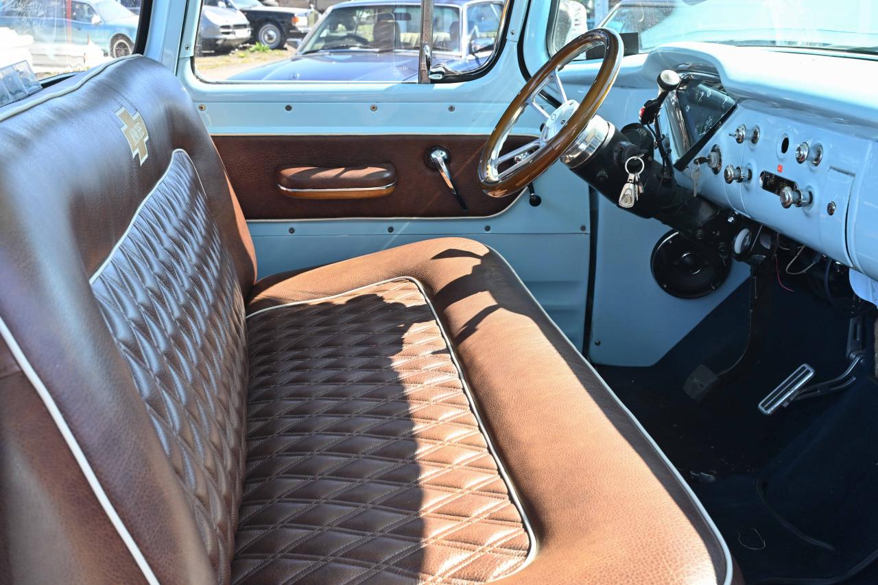 1958 Chevrolet Step-side Pick-up
