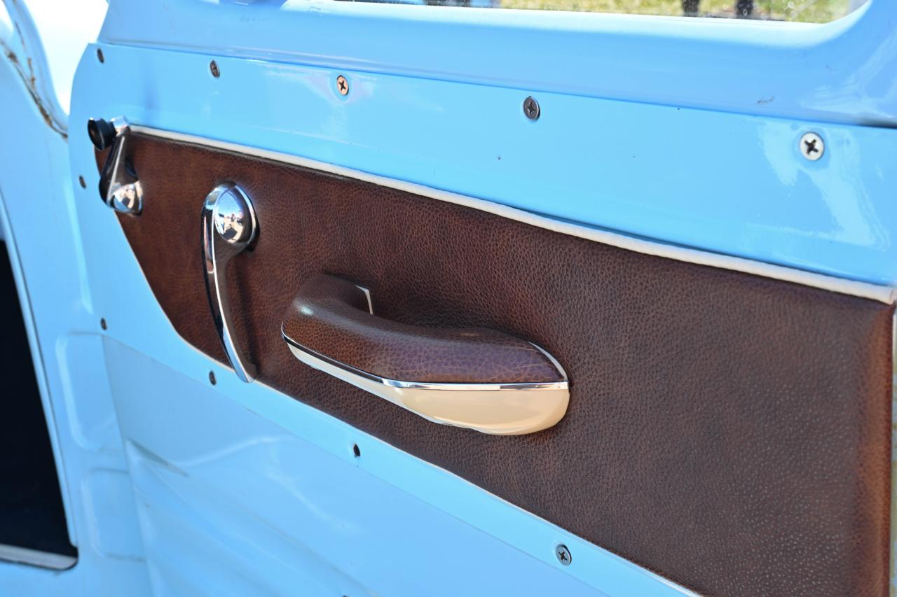 1958 Chevrolet Step-side Pick-up