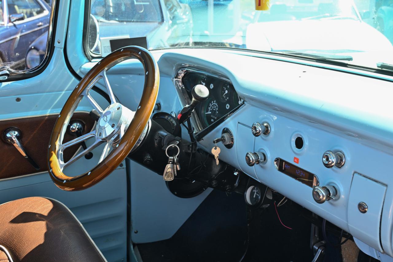 1958 Chevrolet Step-side Pick-up