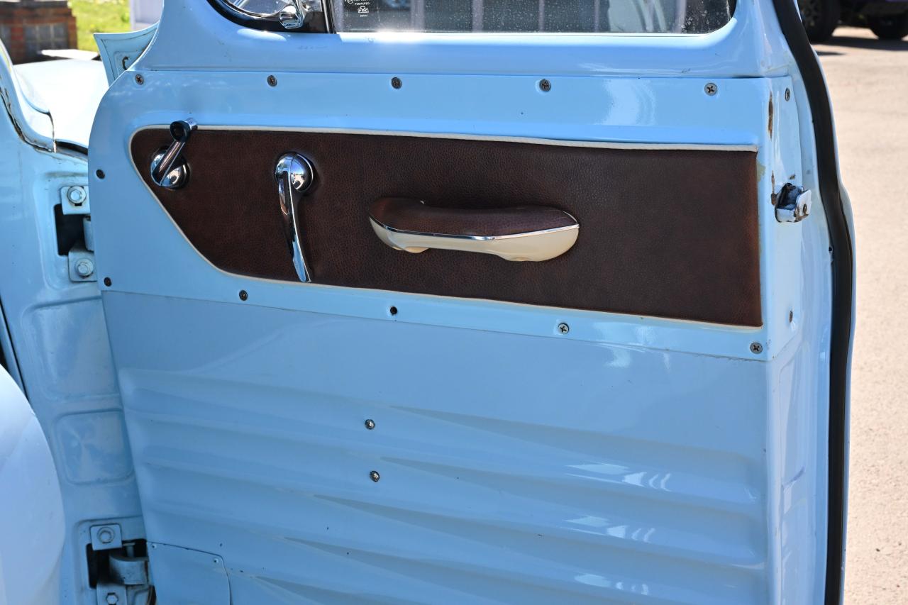 1958 Chevrolet Step-side Pick-up