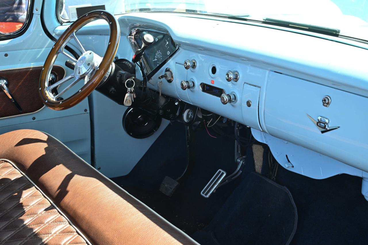 1958 Chevrolet Step-side Pick-up