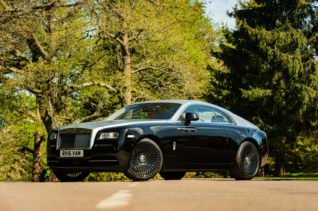 2016 Rolls - Royce Wraith