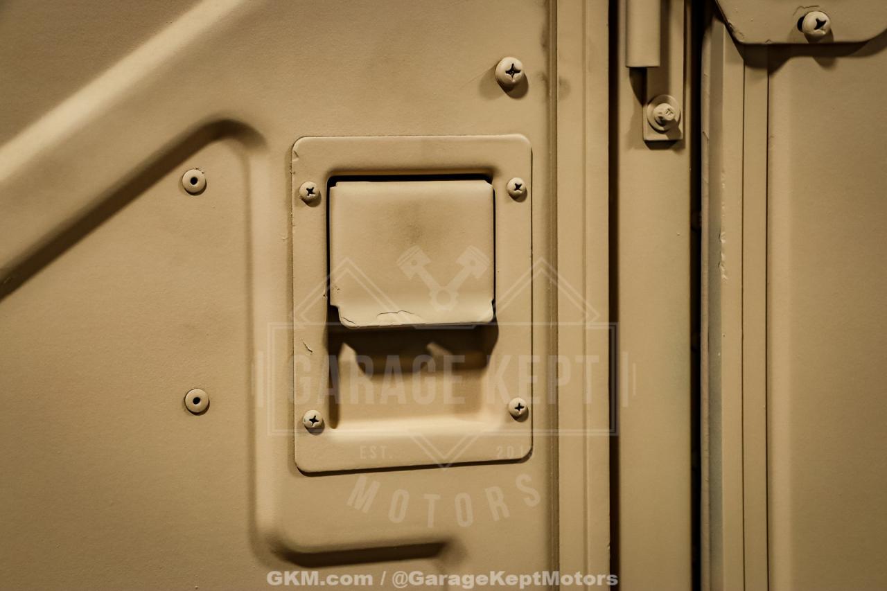 2009 AM General M1165A1