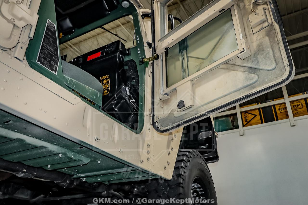 2009 AM General M1165A1