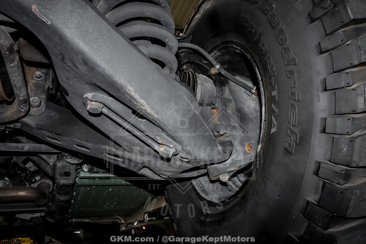 2009 AM General M1165A1