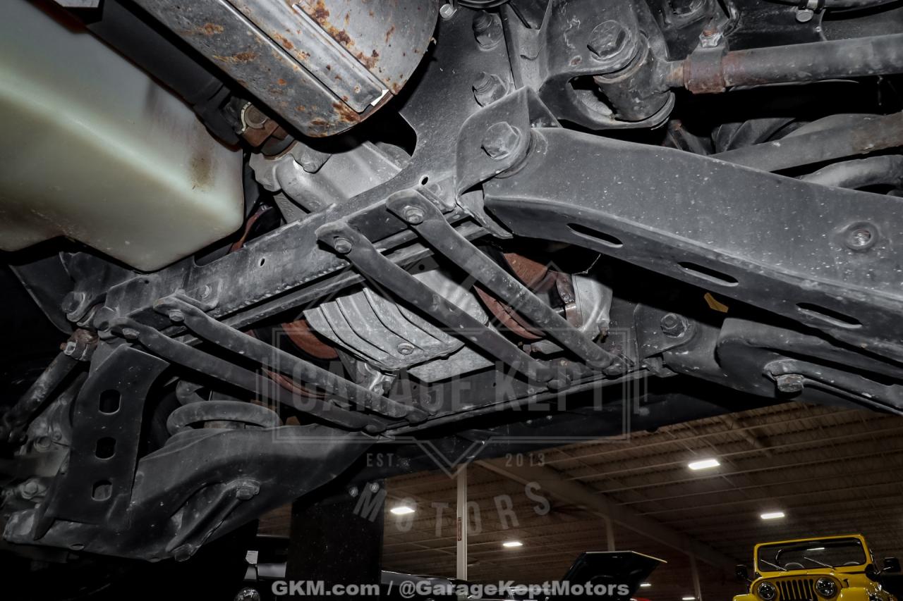 2009 AM General M1165A1