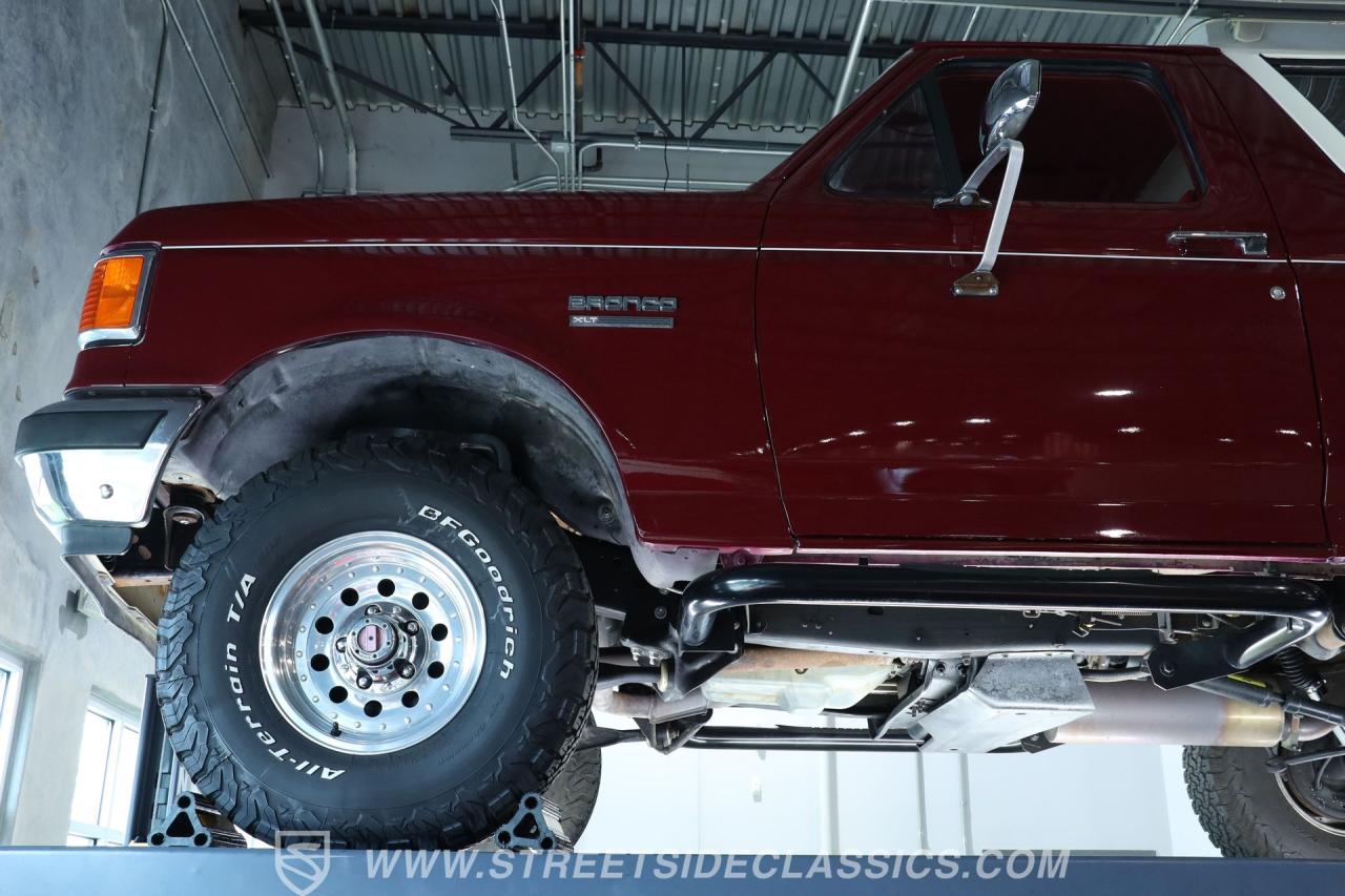 1990 Ford Bronco XLT 4X4