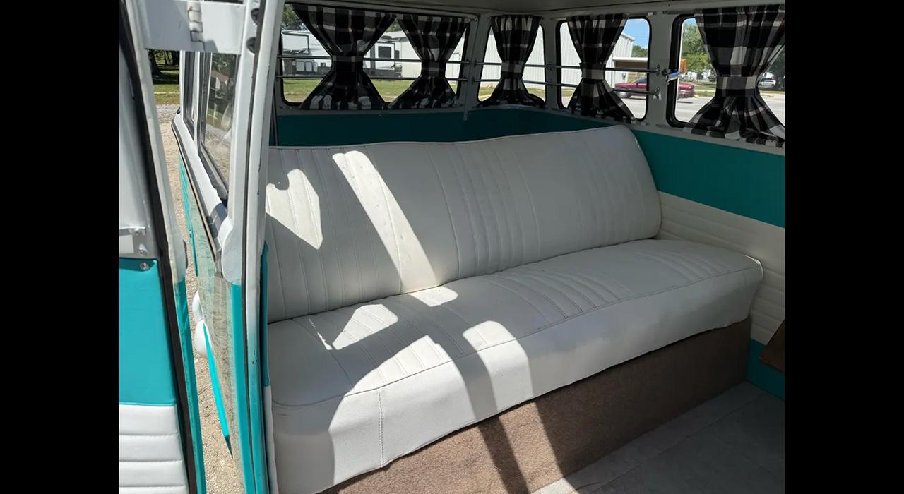 1973 Volkswagen 23 WINDOW