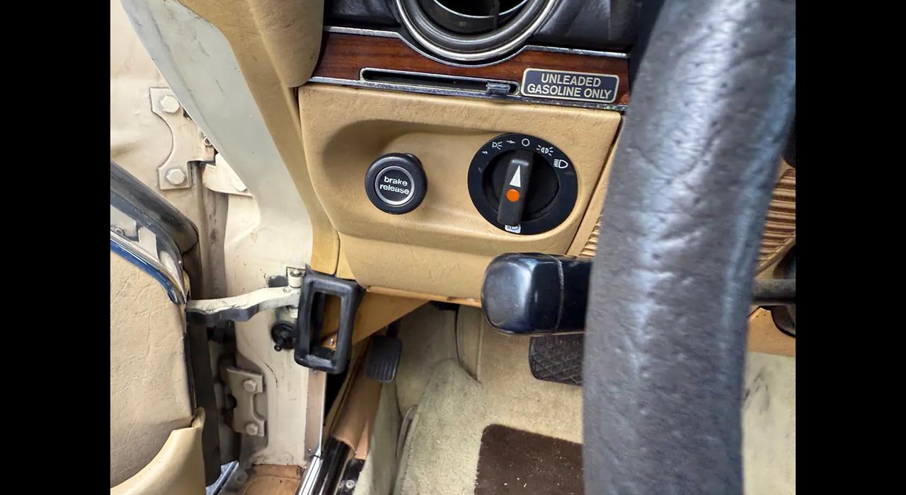 1981 Mercedes - Benz 380SL