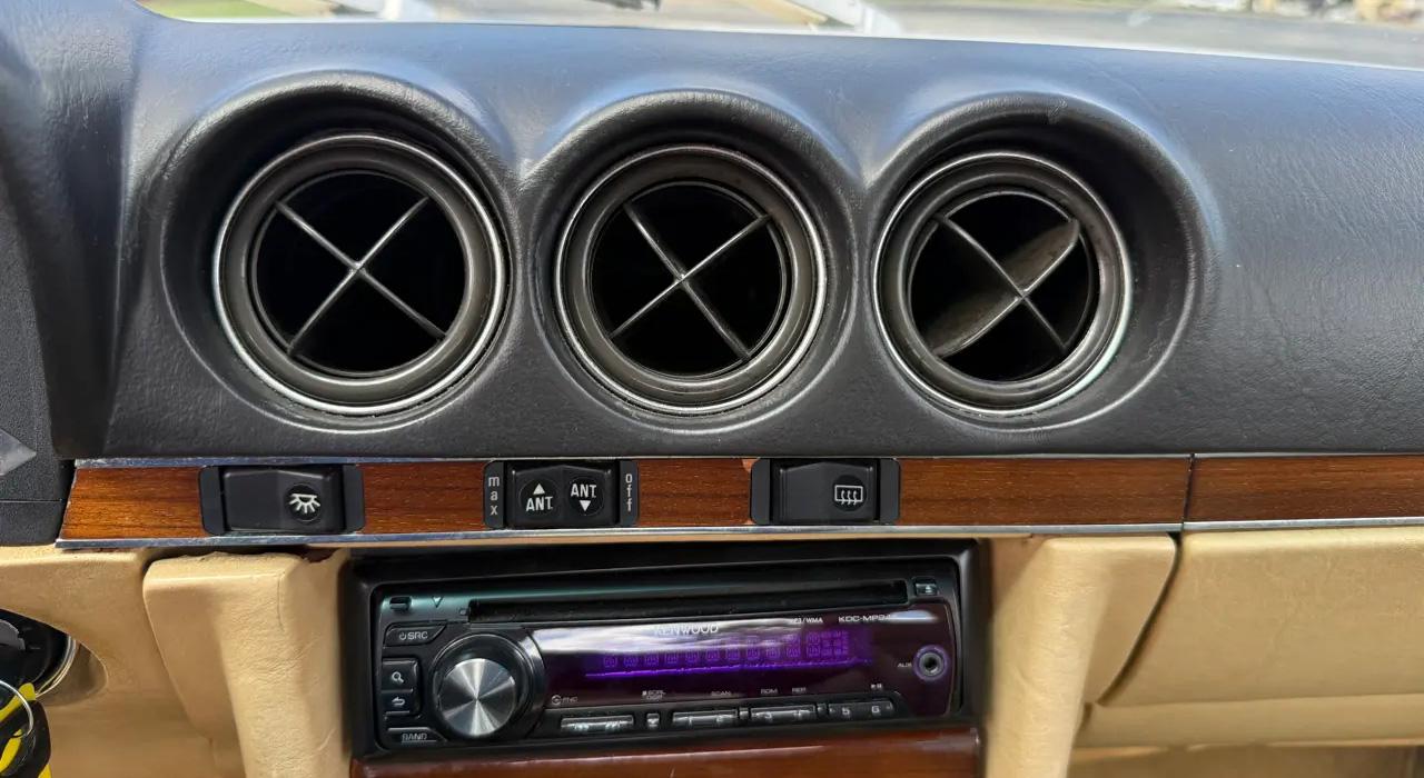 1981 Mercedes - Benz 380SL