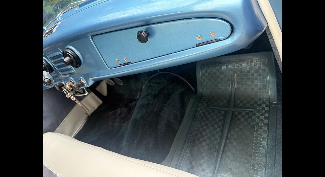 1954 Nash Metropolitan