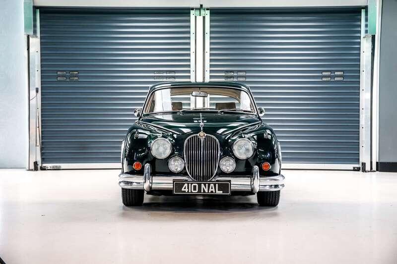 1962 Jaguar MK2 