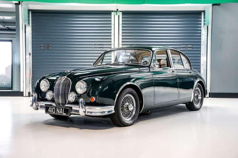 1962 Jaguar MK2 