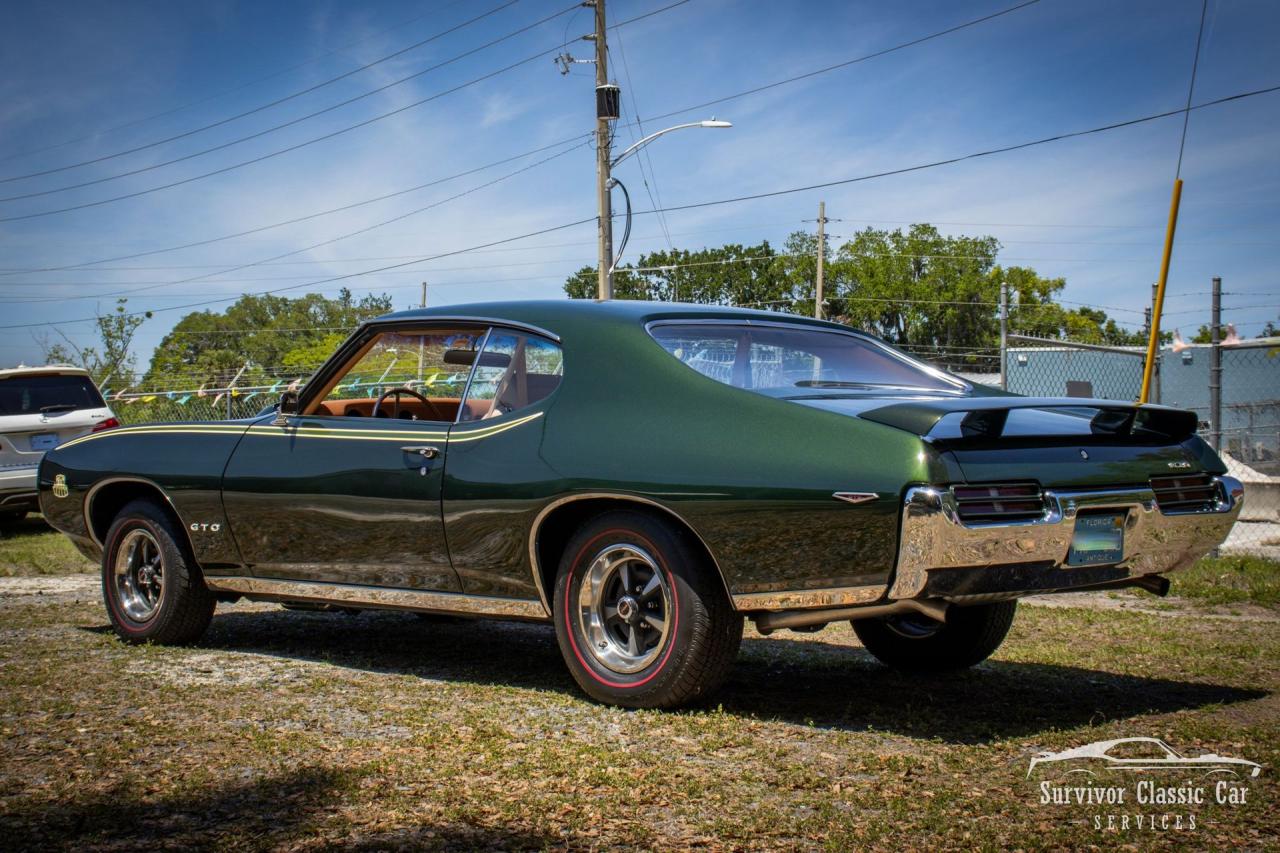 1969 Pontiac GTO Judge Ram Air III 2-Door Hardtop