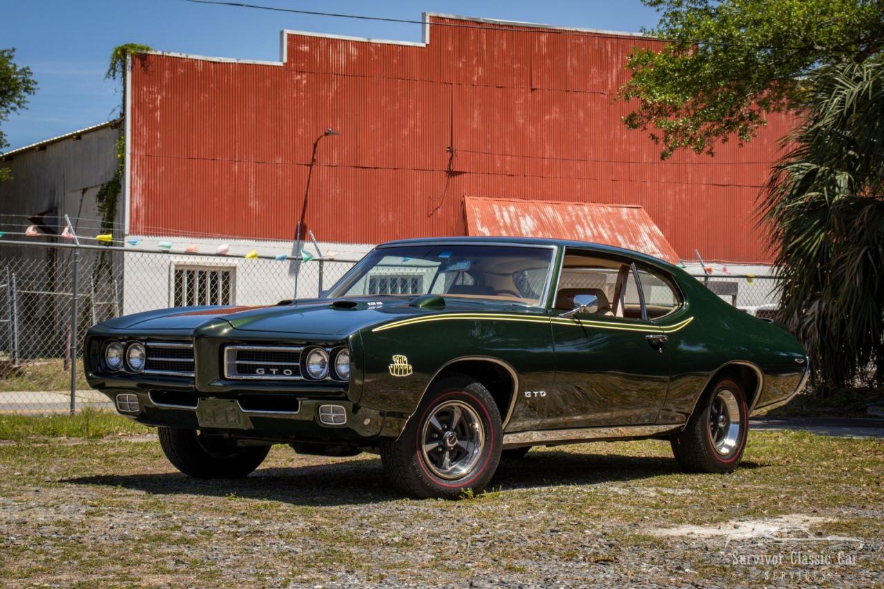 1969 Pontiac GTO Judge Ram Air III 2-Door Hardtop