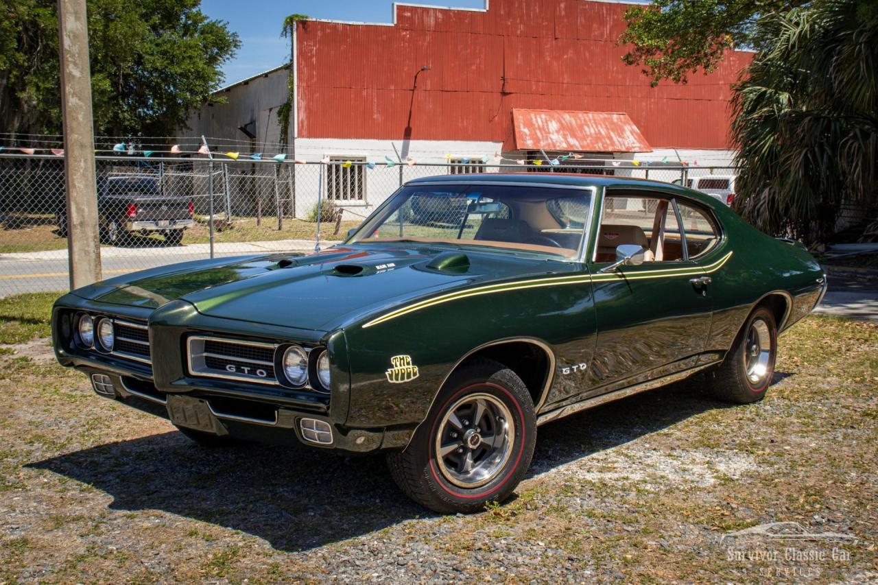 1969 Pontiac GTO Judge Ram Air III 2-Door Hardtop