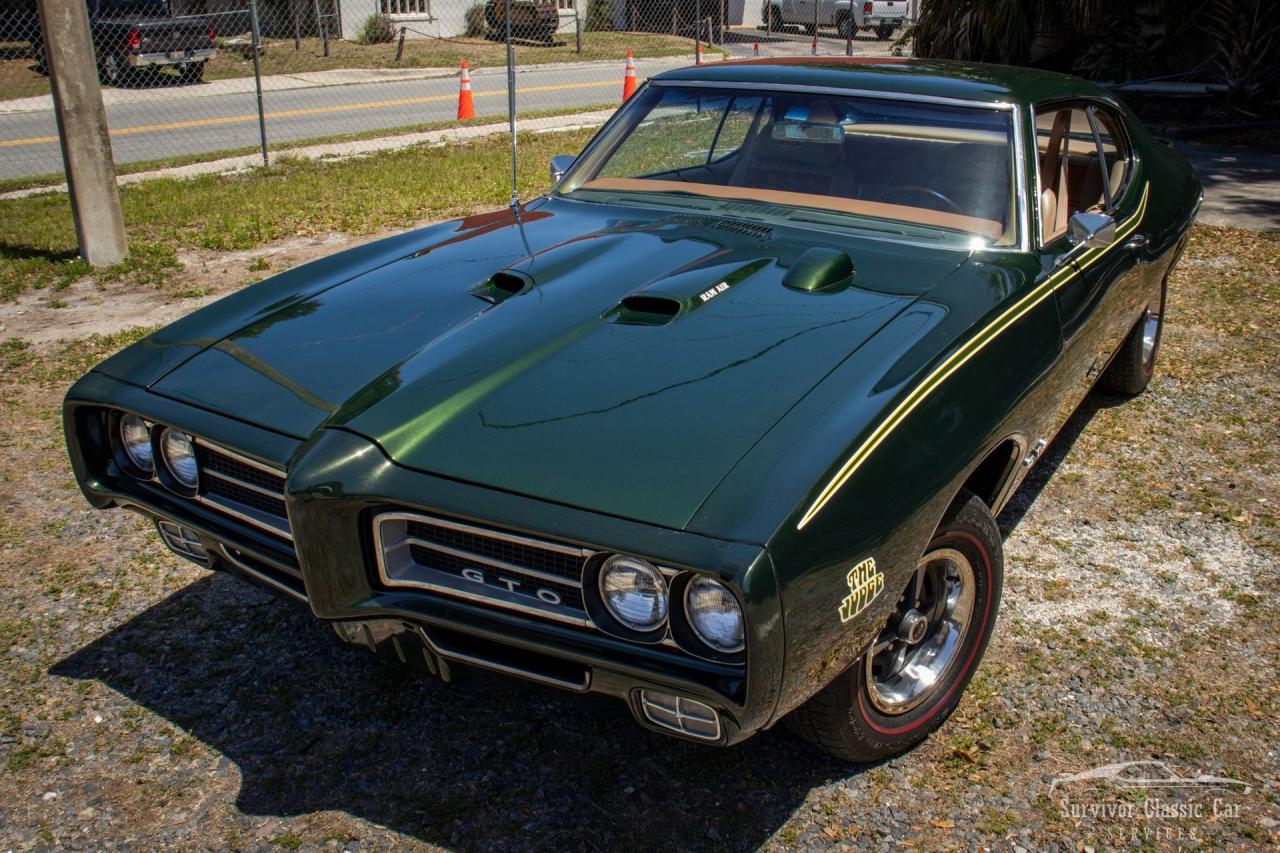 1969 Pontiac GTO Judge Ram Air III 2-Door Hardtop