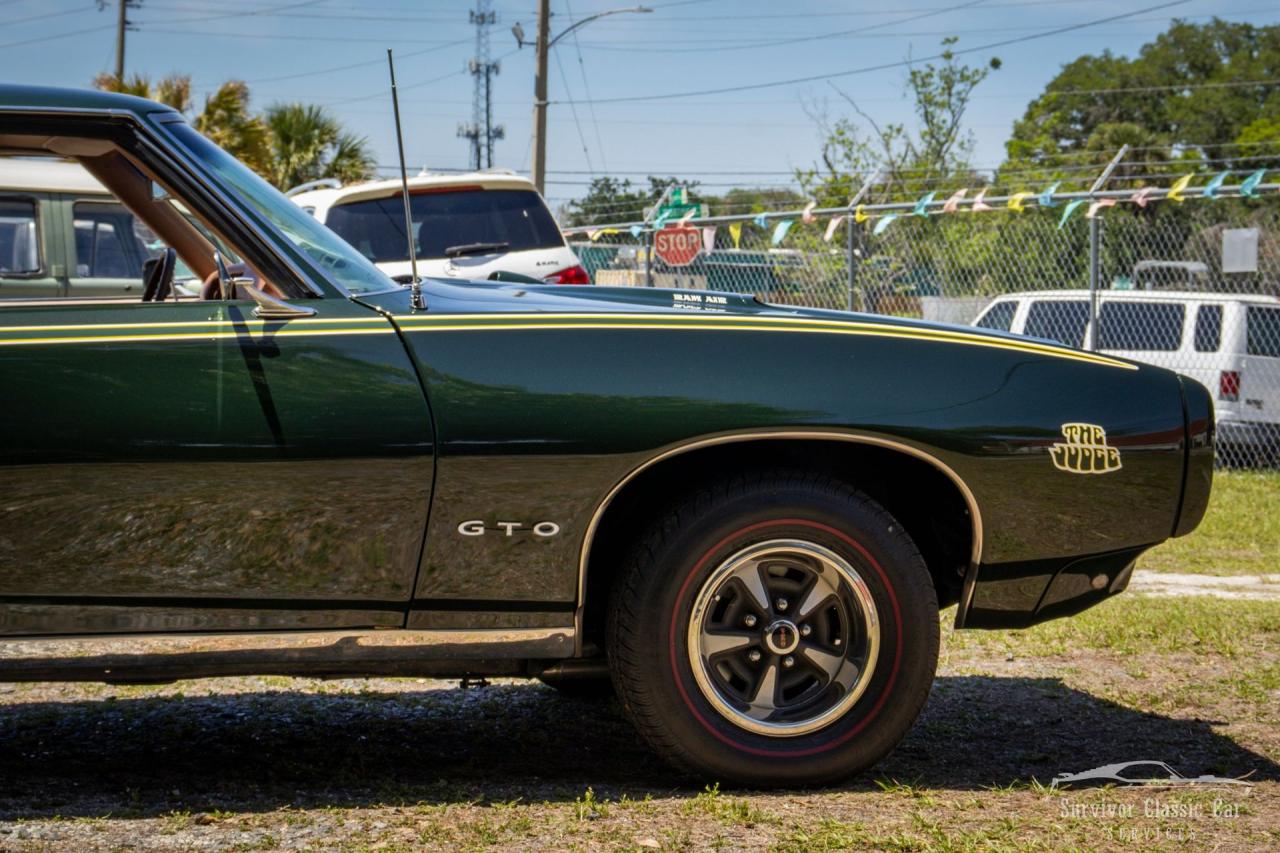 1969 Pontiac GTO Judge Ram Air III 2-Door Hardtop