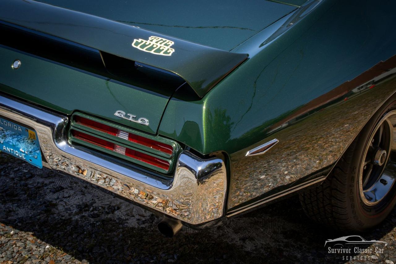 1969 Pontiac GTO Judge Ram Air III 2-Door Hardtop