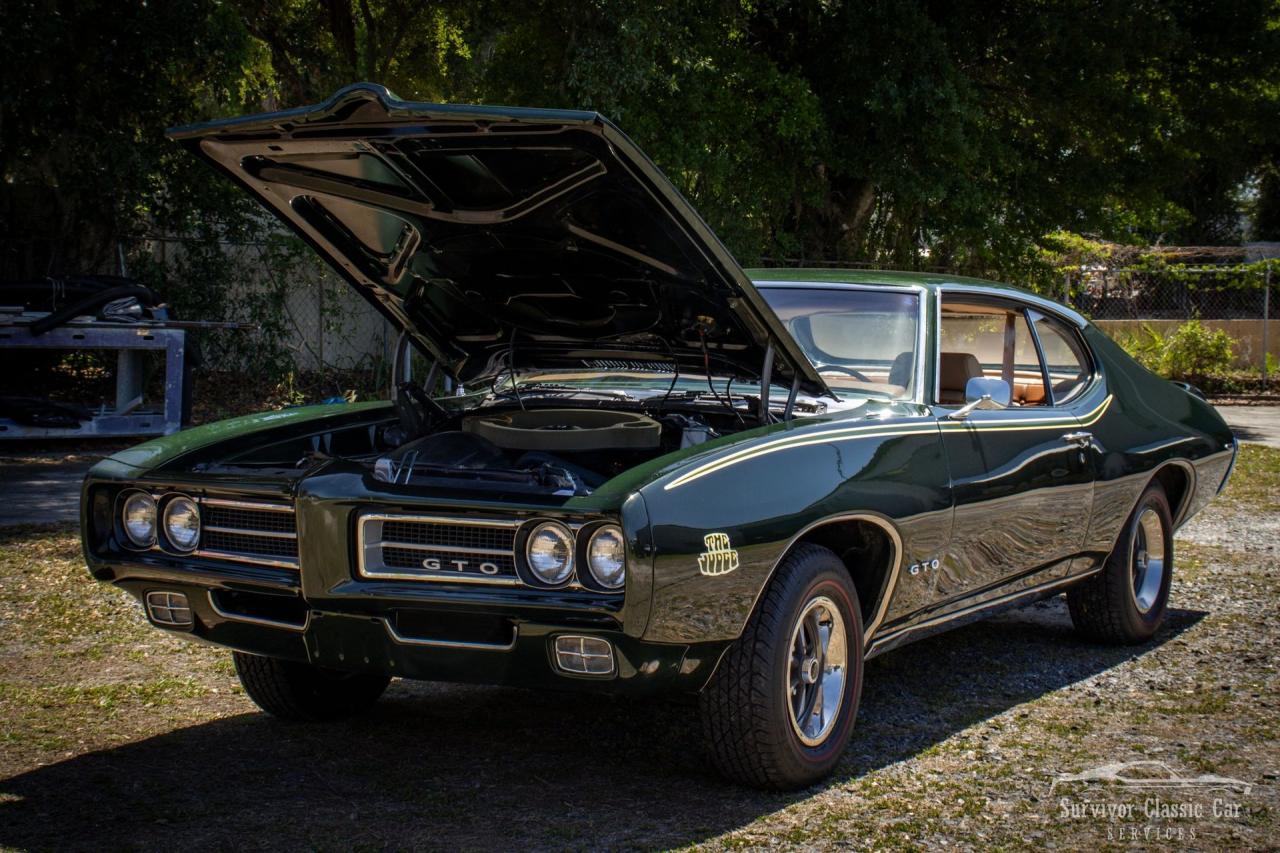 1969 Pontiac GTO Judge Ram Air III 2-Door Hardtop