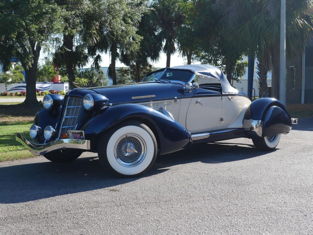 1936 Auburn Boattail Speedster Replica