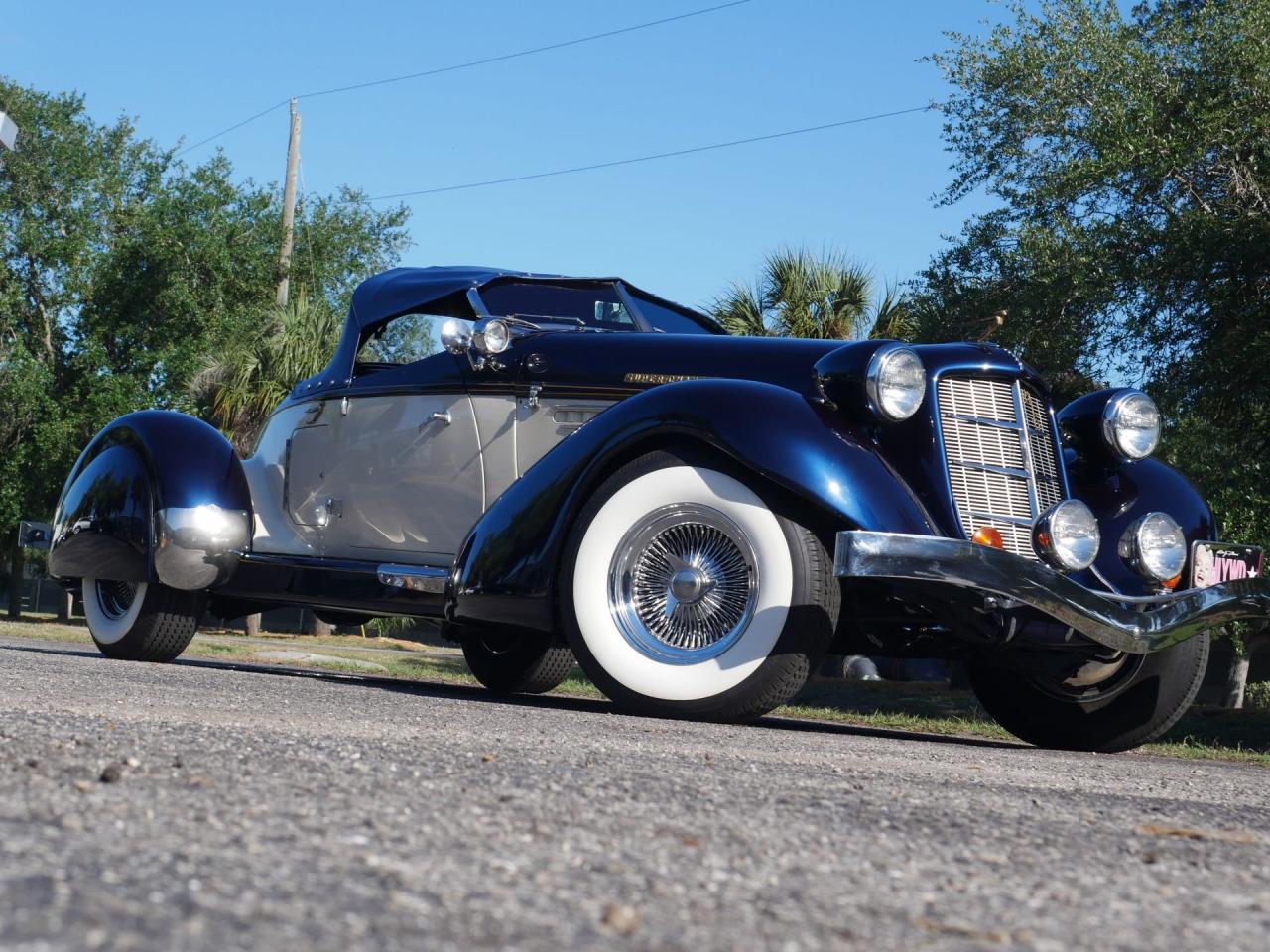 1936 Auburn Boattail Speedster Replica