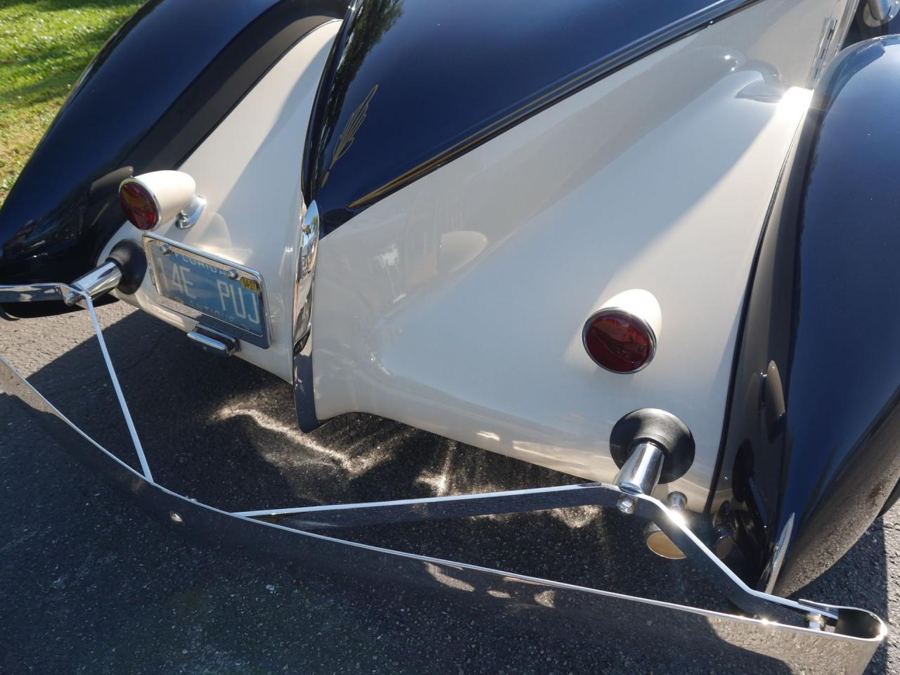 1936 Auburn Boattail Speedster Replica