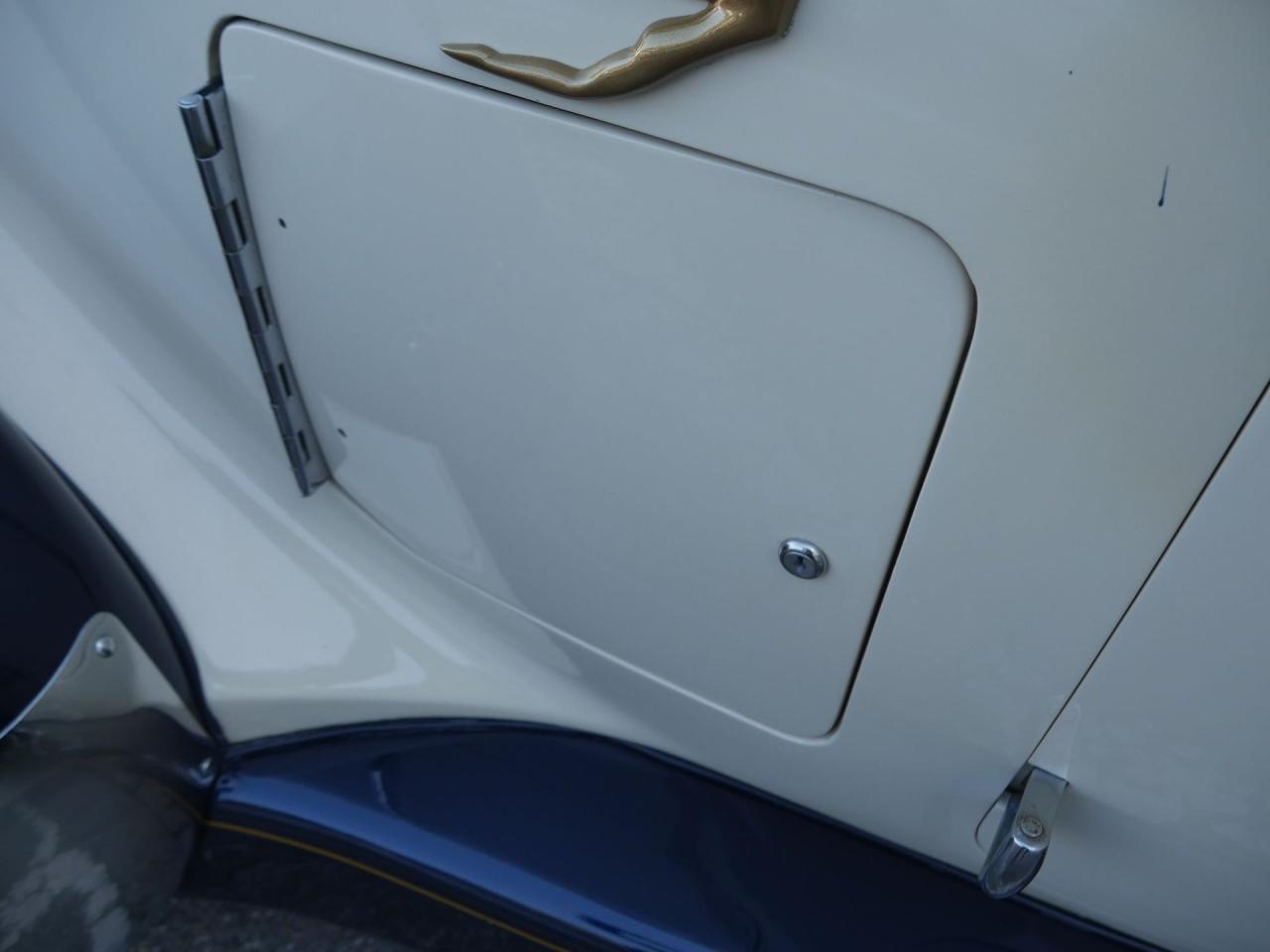 1936 Auburn Boattail Speedster Replica