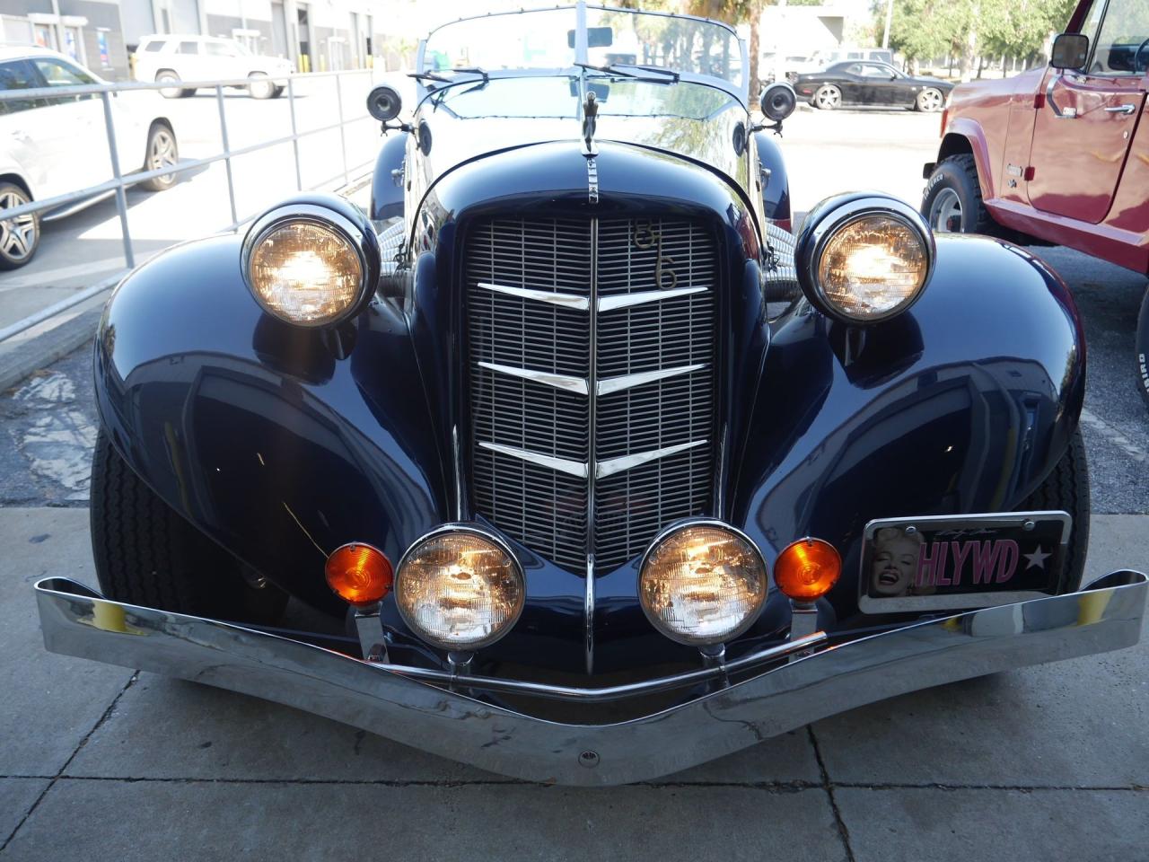 1936 Auburn Boattail Speedster Replica