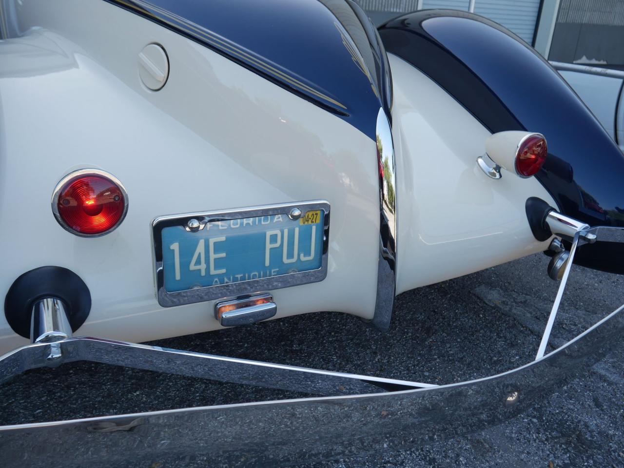 1936 Auburn Boattail Speedster Replica