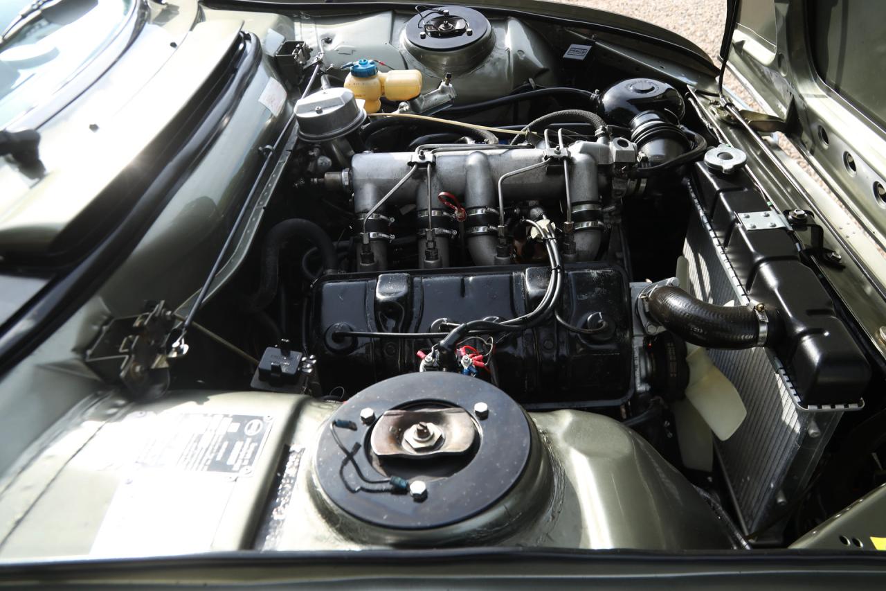 1981 Peugeot 504 Cabriolet &ldquo;Gris Fume m&eacute;tallis&eacute;&rdquo;