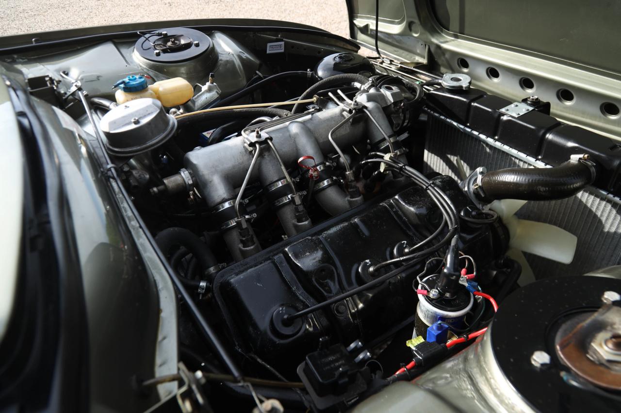 1981 Peugeot 504 Cabriolet &ldquo;Gris Fume m&eacute;tallis&eacute;&rdquo;