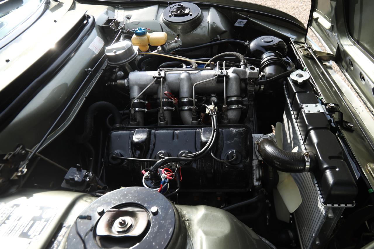 1981 Peugeot 504 Cabriolet &ldquo;Gris Fume m&eacute;tallis&eacute;&rdquo;