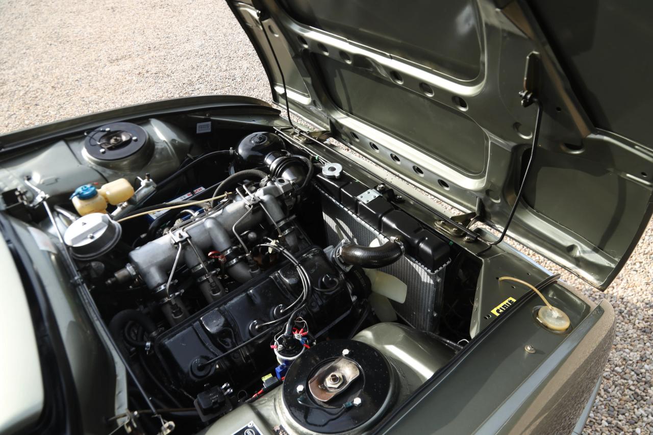 1981 Peugeot 504 Cabriolet &ldquo;Gris Fume m&eacute;tallis&eacute;&rdquo;